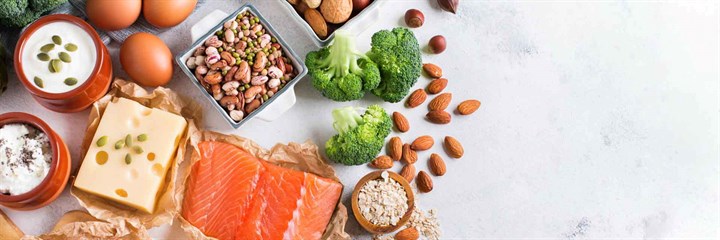 Eggs, broccoli, almonds, salmon and other foods rich in vitamin B